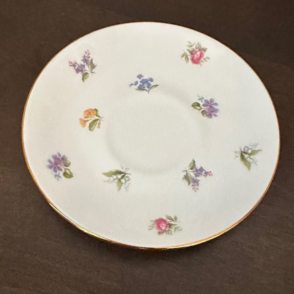 Sadler Wellington Fine Bone China Saucer Floral Gold Trim‎ Made in England